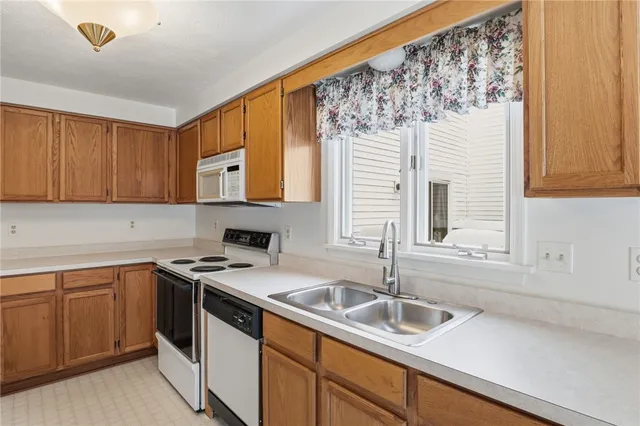 $239,900 | 699 Neros Run, Webster, NY 14580