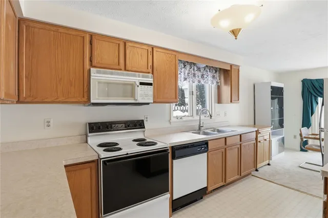 $239,900 | 699 Neros Run, Webster, NY 14580