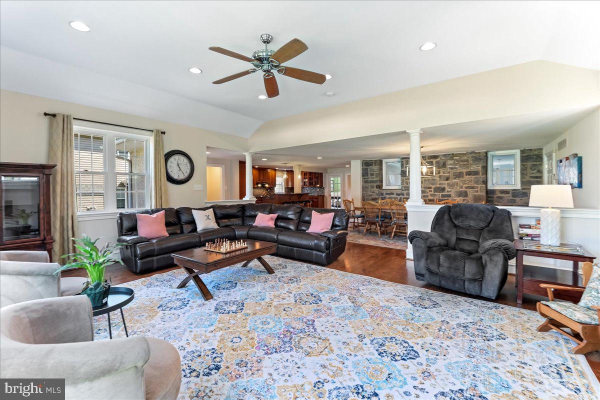 132 North Highland Road Springfield, PA 19064 - Photo 6 of 35 a living room with furniture and wooden floor