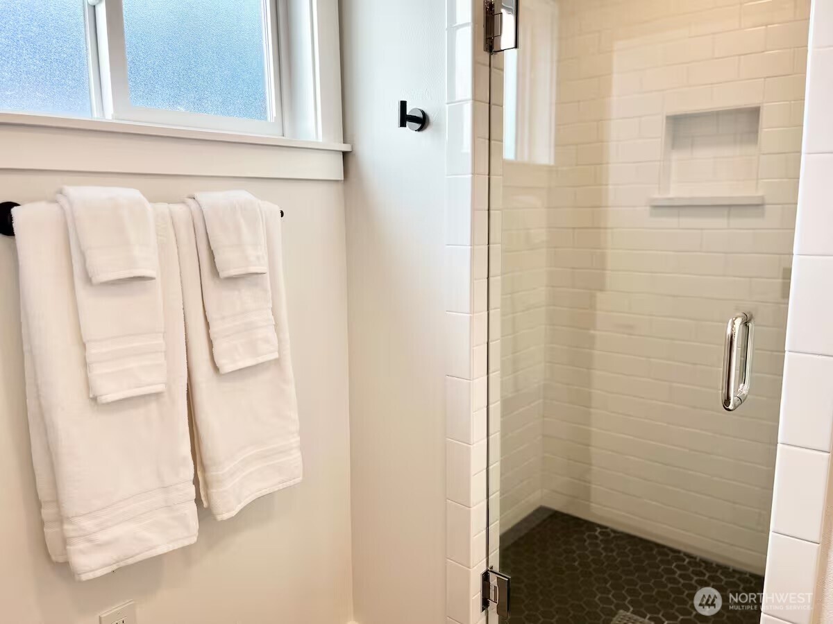 4217 Peninsula Road Stanwood, WA 98292 - Photo 26 of 38