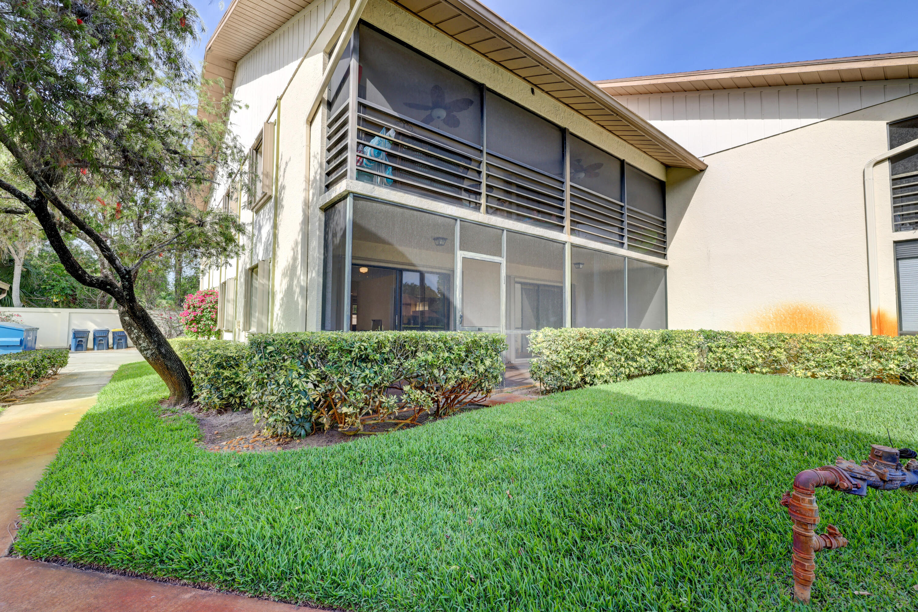 1871 Southwest Palm City Road, Unit 101 Stuart, FL 34994 - Photo 31 of 33 30_632a2202_3_4_5_6