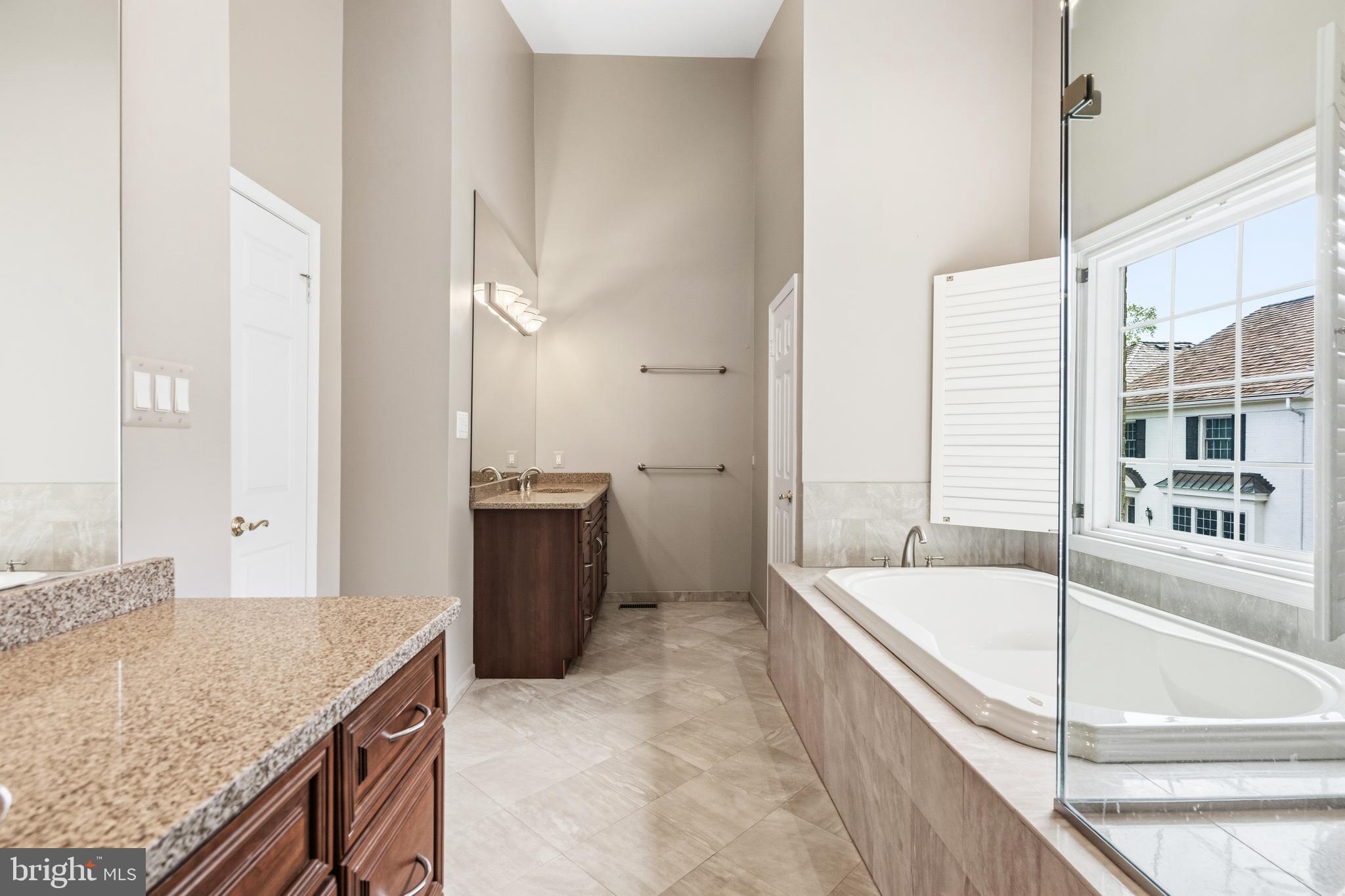 8015 Quarry Ridge Way Bethesda, MD 20817 - Photo 39 of 65