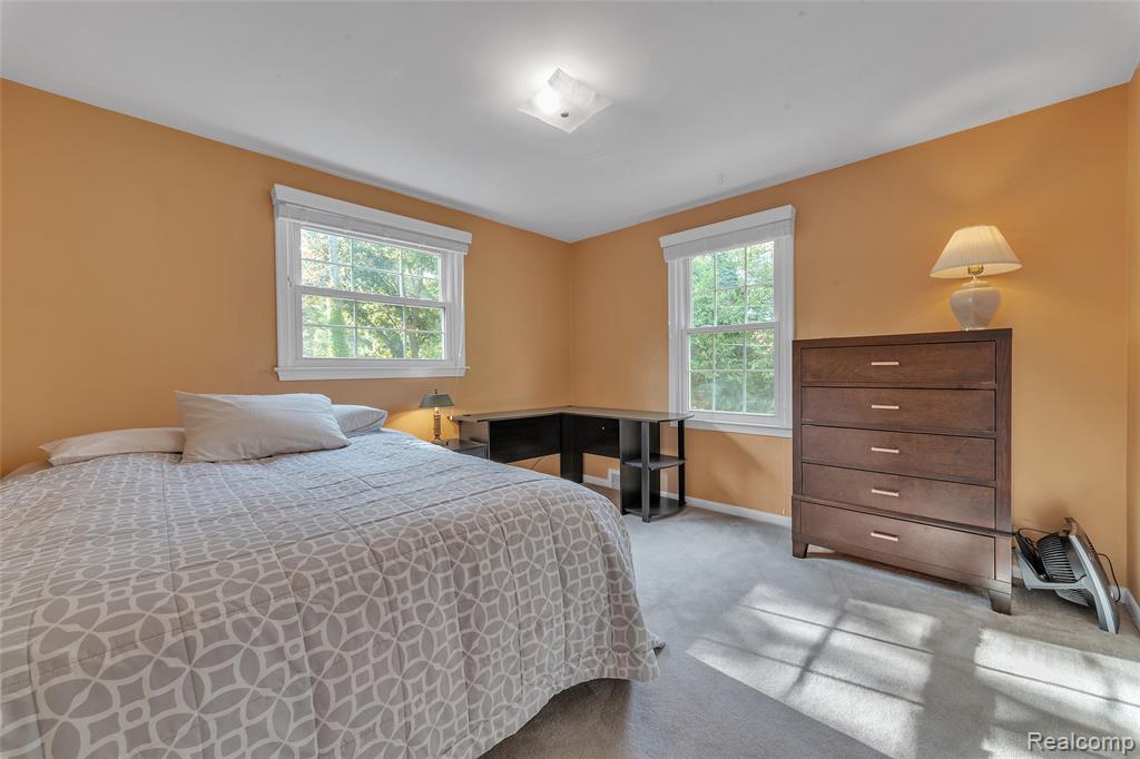 687 Foxhall Road Bloomfield Hills, MI 48304 - Photo 25 of 38