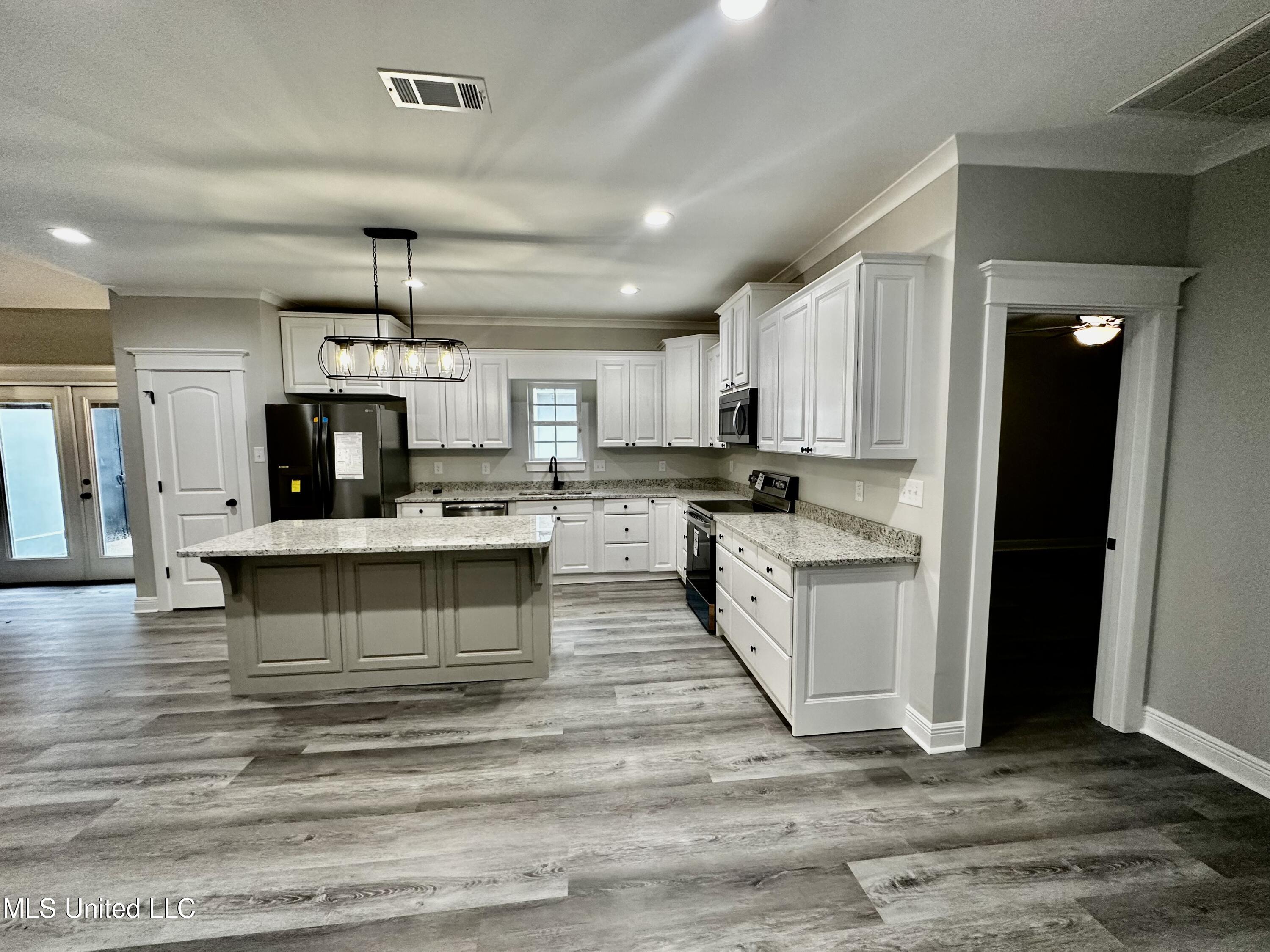 26265 Polktown Road Lucedale, MS 39452 - Photo 15 of 28 E90EA0D6-19F7-4FFF-9180-63E5DEF1BC44