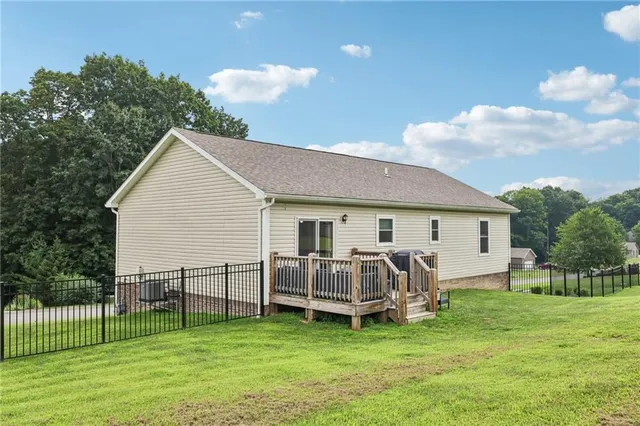 $399,000 | 196 Weathervane Drive, Slippery Rock, PA 16057