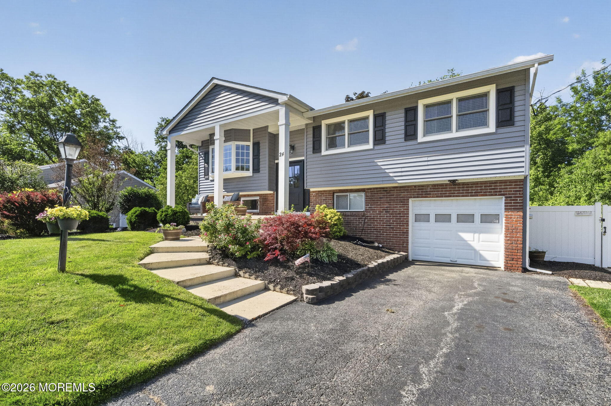 24 Eliot Road Manalapan, NJ 07726 - Photo 2 of 57 59-web-or-mls-DSC08727