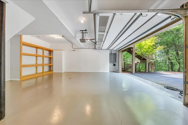 $799,000 | 3501 Peakwood Drive Southwest, Roanoke, VA 24014