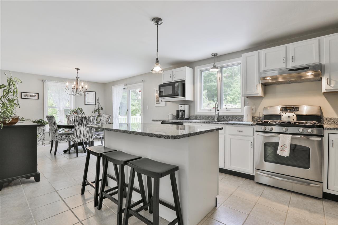 54 Naticook Road Merrimack, NH 03054 - Photo 11 of 36