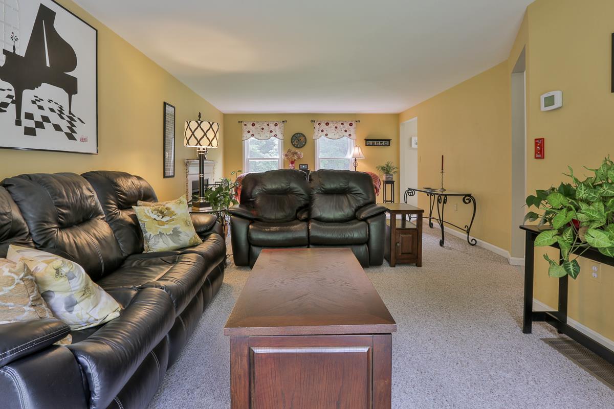 54 Naticook Road Merrimack, NH 03054 - Photo 17 of 36