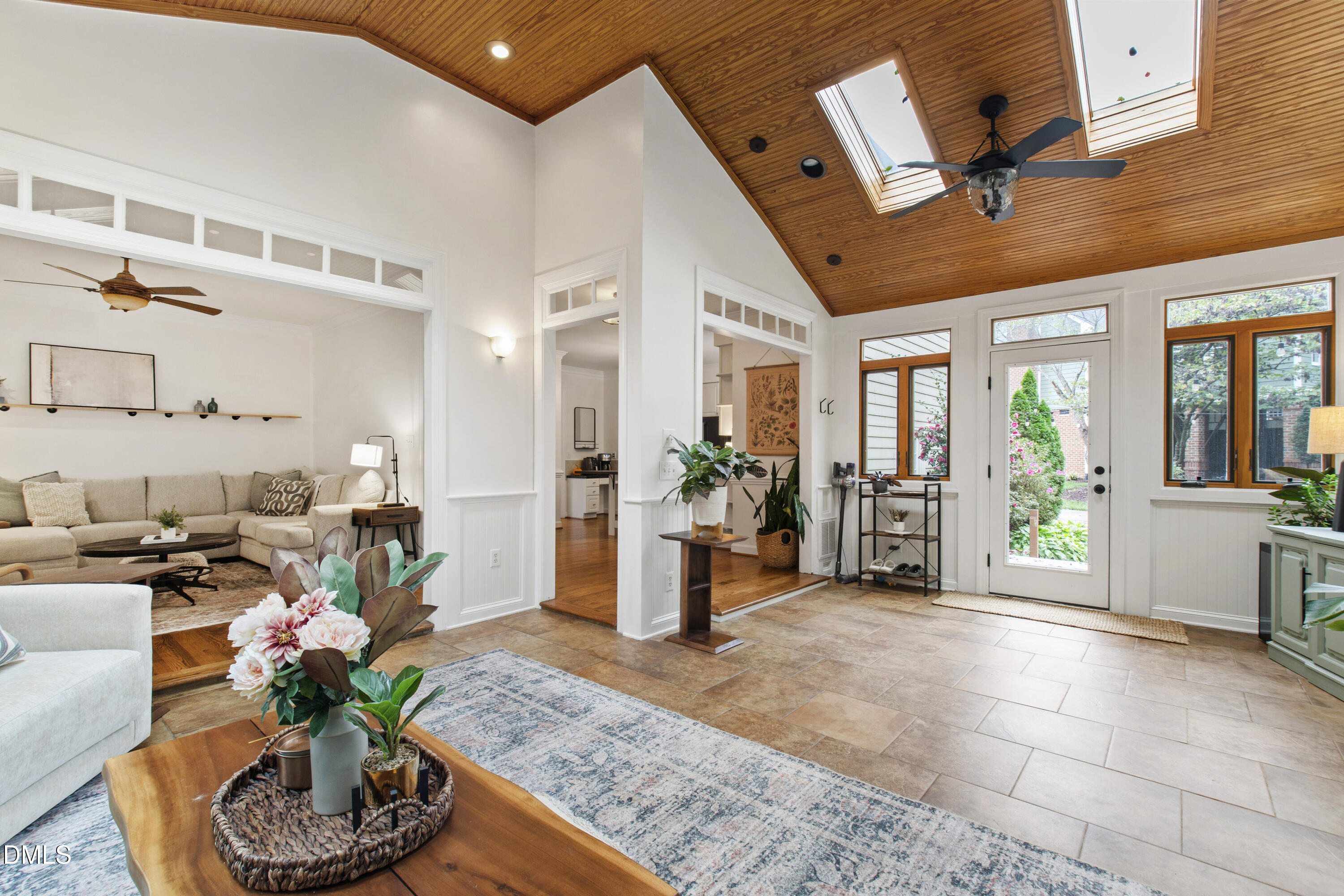 7501 Panther Branch Drive Raleigh, NC 27612 - Photo 19 of 56 a living room with furniture