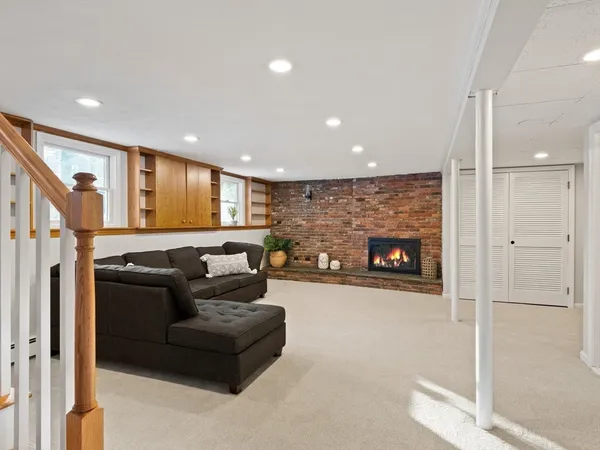 $999,999 | 119 Van Norden Road, Reading, MA 01867