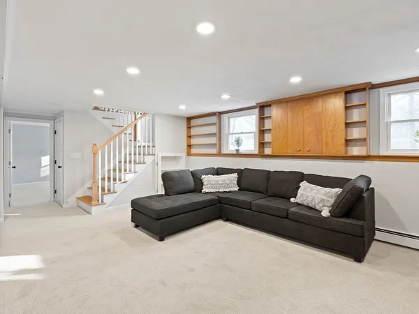 $999,999 | 119 Van Norden Road, Reading, MA 01867