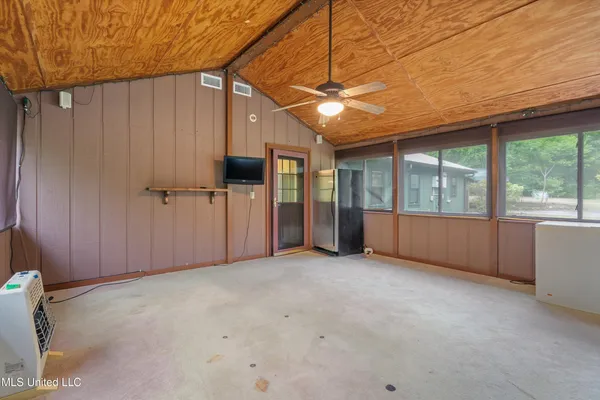 $175,000 | 135 Red Bird Cove, Batesville, MS 38606