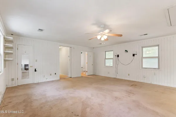 $175,000 | 135 Red Bird Cove, Batesville, MS 38606