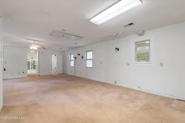 $175,000 | 135 Red Bird Cove, Batesville, MS 38606