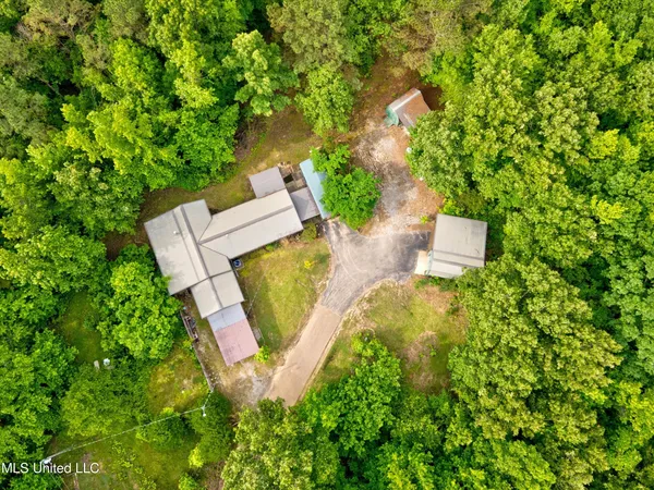 $175,000 | 135 Red Bird Cove, Batesville, MS 38606