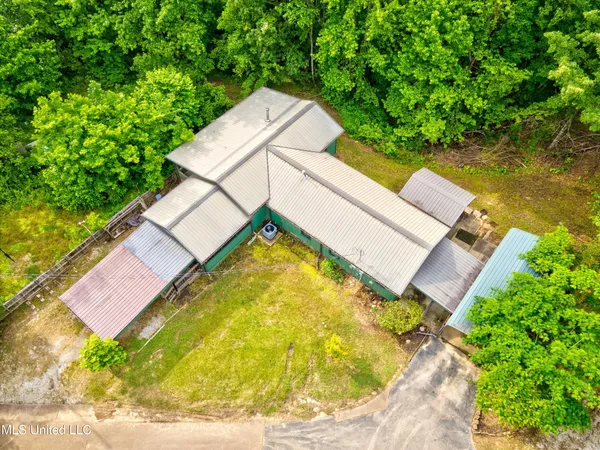 $175,000 | 135 Red Bird Cove, Batesville, MS 38606