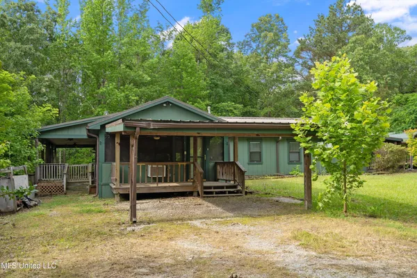 $175,000 | 135 Red Bird Cove, Batesville, MS 38606