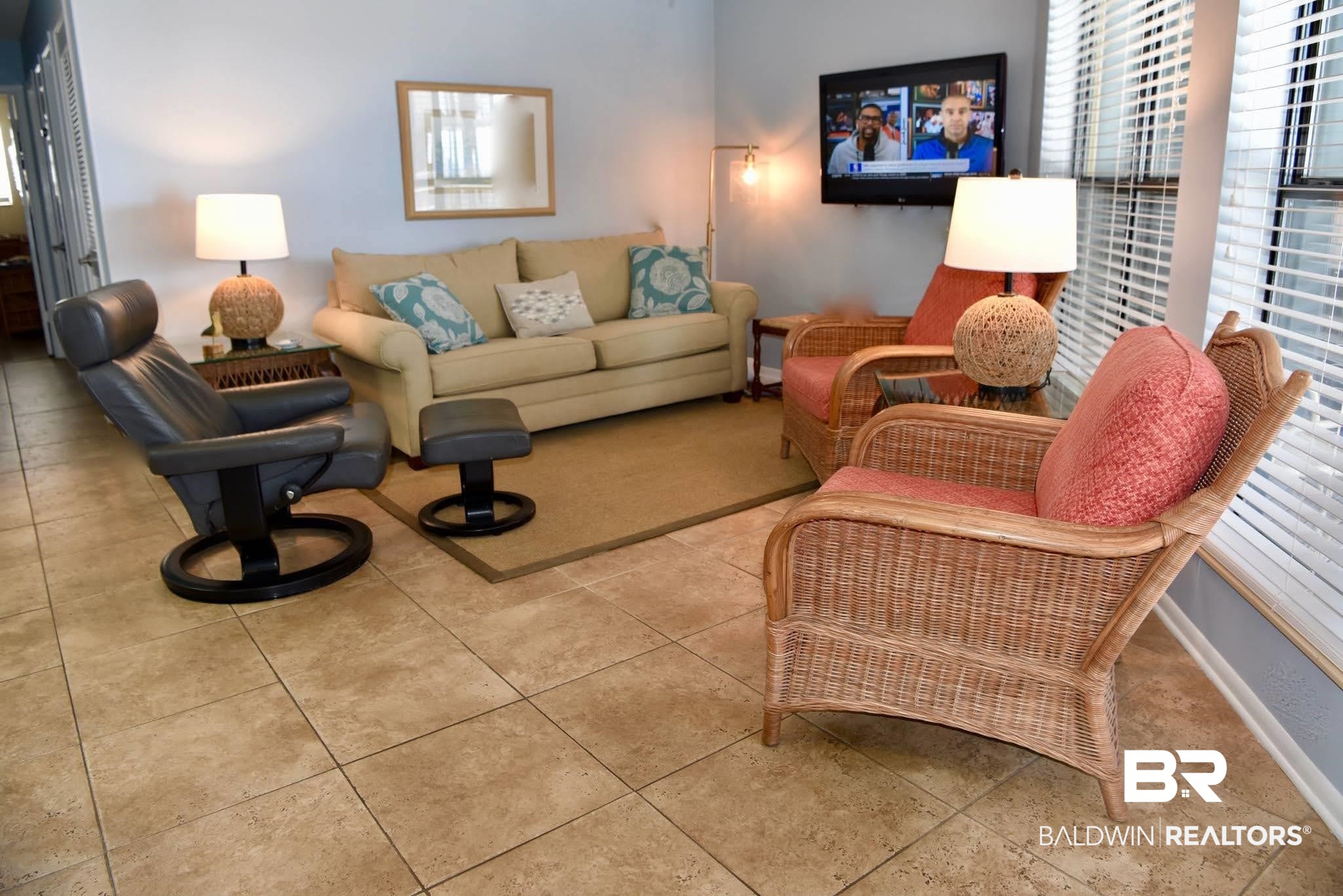 1069 West Beach Boulevard, Unit 7A Gulf Shores, AL 36542 - Photo 3 of 32