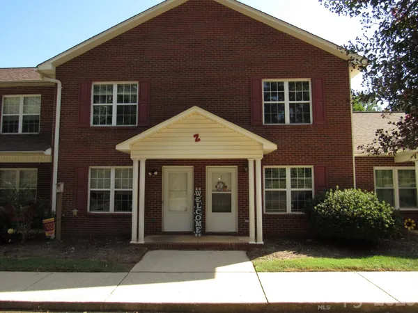 $185,000 | 102 Brandywine Drive Northeast, Unit Z5, Conover, NC 28613