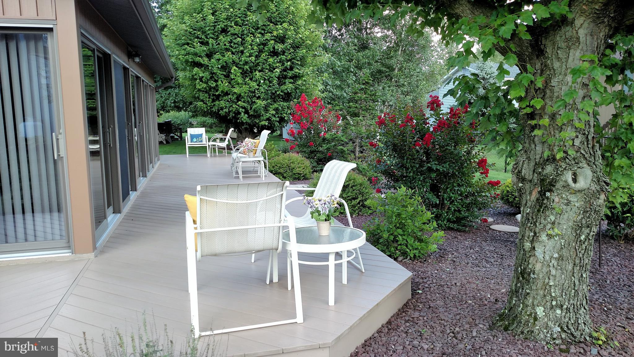 333 Regent Road Harrisburg, PA 17112 - Photo 36 of 36 Beautiful Landscaping