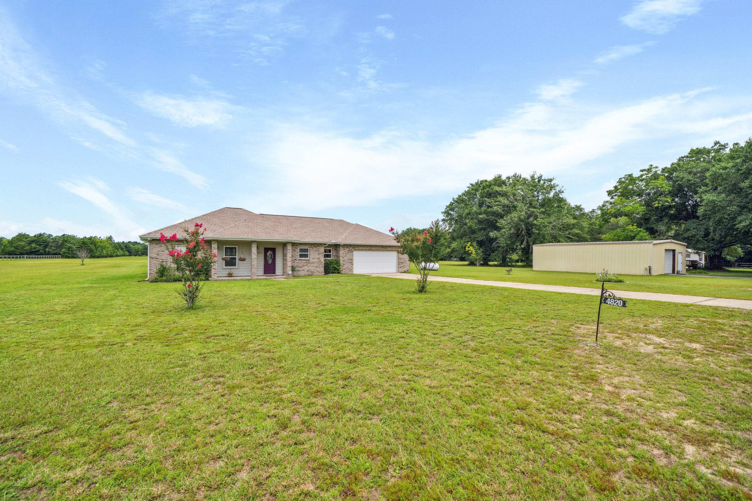 4820 Griffith Road Holt, FL 32564 - Photo 2 of 56 DSC09714