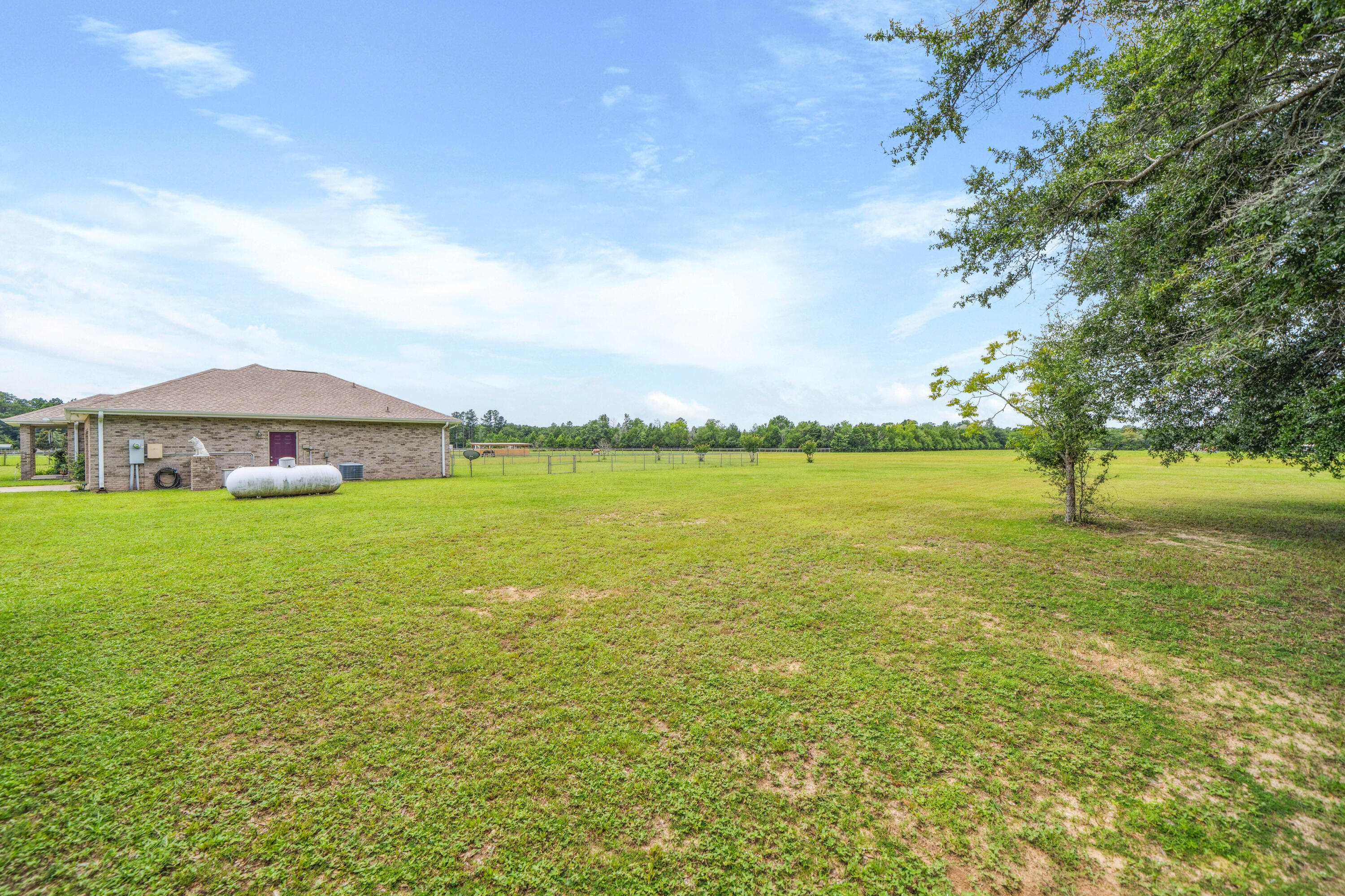 4820 Griffith Road Holt, FL 32564 - Photo 8 of 56 DSC00063