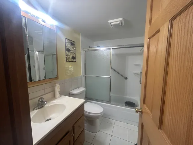 $309,999 | 532 East Devon Avenue, Roselle, IL 60172