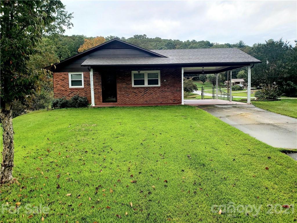 301 Mc Kinney Road Marion, NC 28752 - Photo 5 of 23 Gallery Image 5
