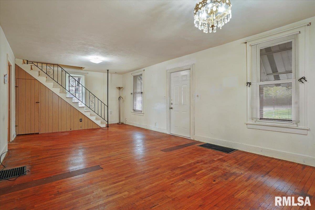 3252 South 4th Street Springfield, IL 62703 - Photo 5 of 27