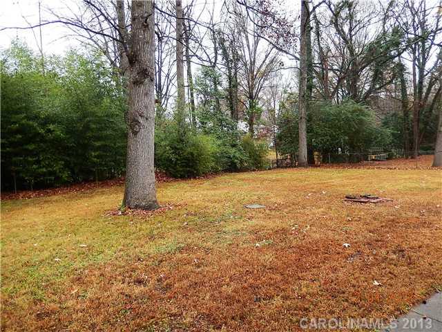 6507 Eaglecrest Road Charlotte, NC 28212 - Photo 13 of 14 Gallery Image 13