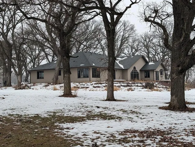 $445,000 | 79841 170th Street, Glenville, MN 56036