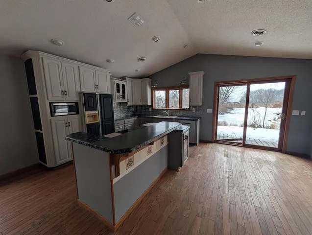 $445,000 | 79841 170th Street, Glenville, MN 56036