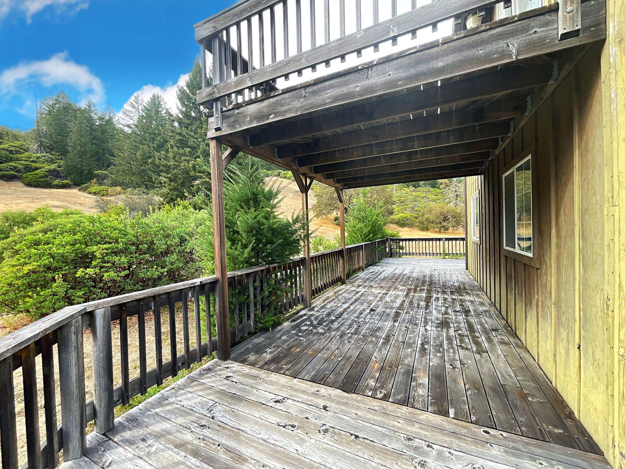 444 Newsome Road Bridgeville, CA 95526 - Photo 31 of 48
