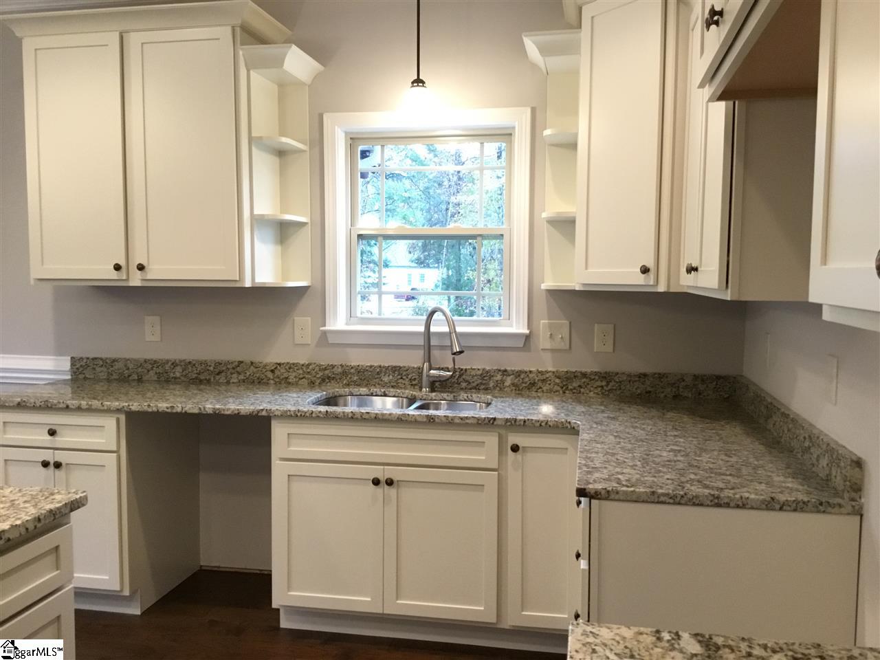 738 Cornwallis Road Spartanburg, SC 29306 - Photo 12 of 36 Gallery Image 12
