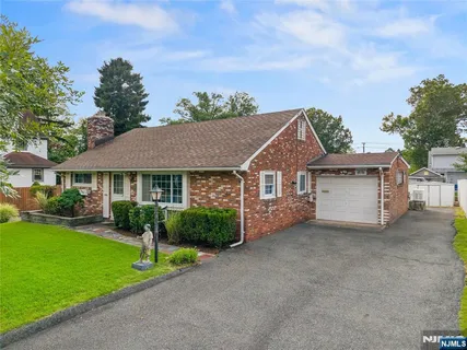 $619,900 | 498 Riverside Terrace, Rutherford, NJ 07070