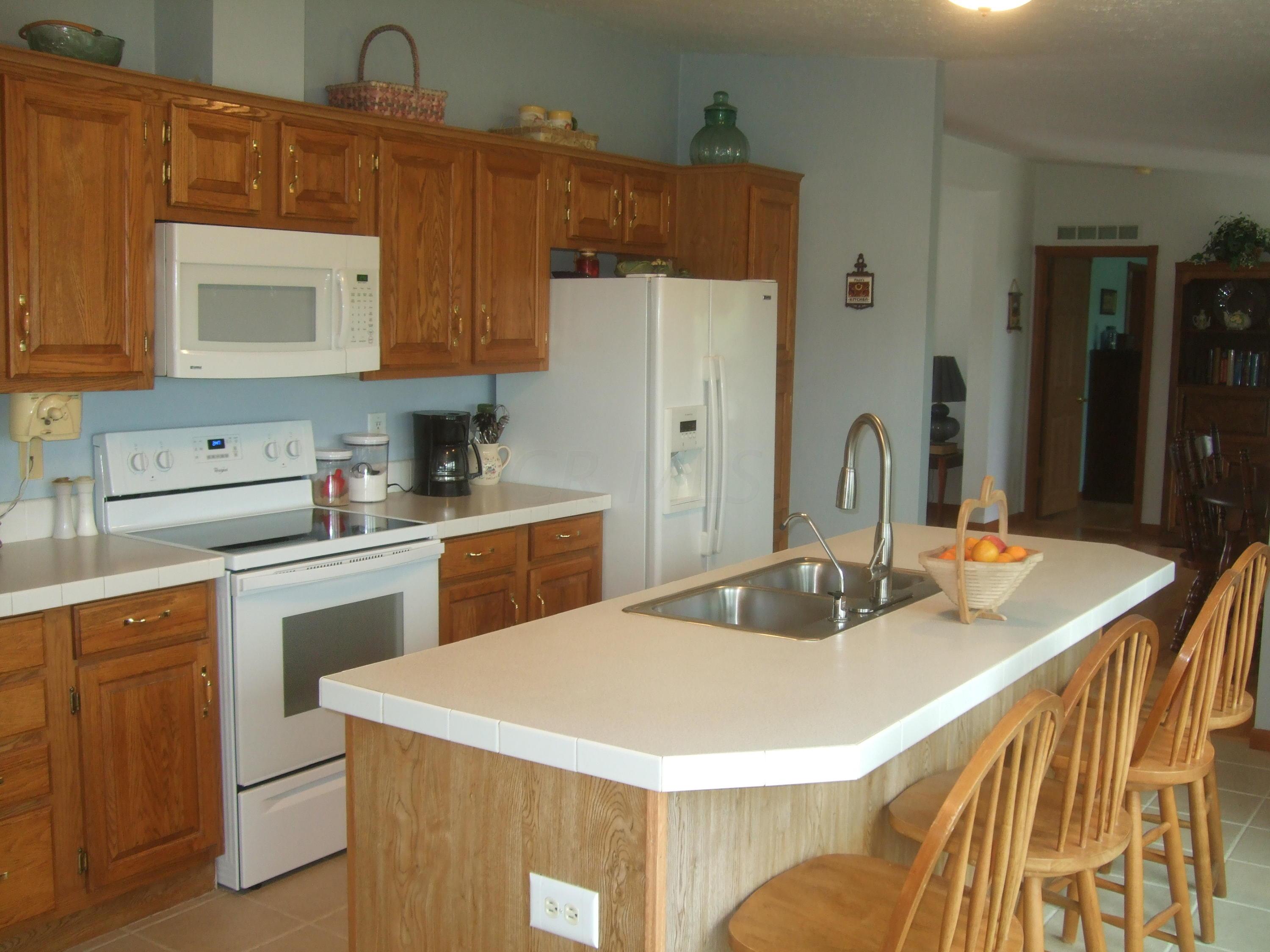 21600 Johnson Road Raymond, OH 43067 - Photo 17 of 33 Gallery Image 17
