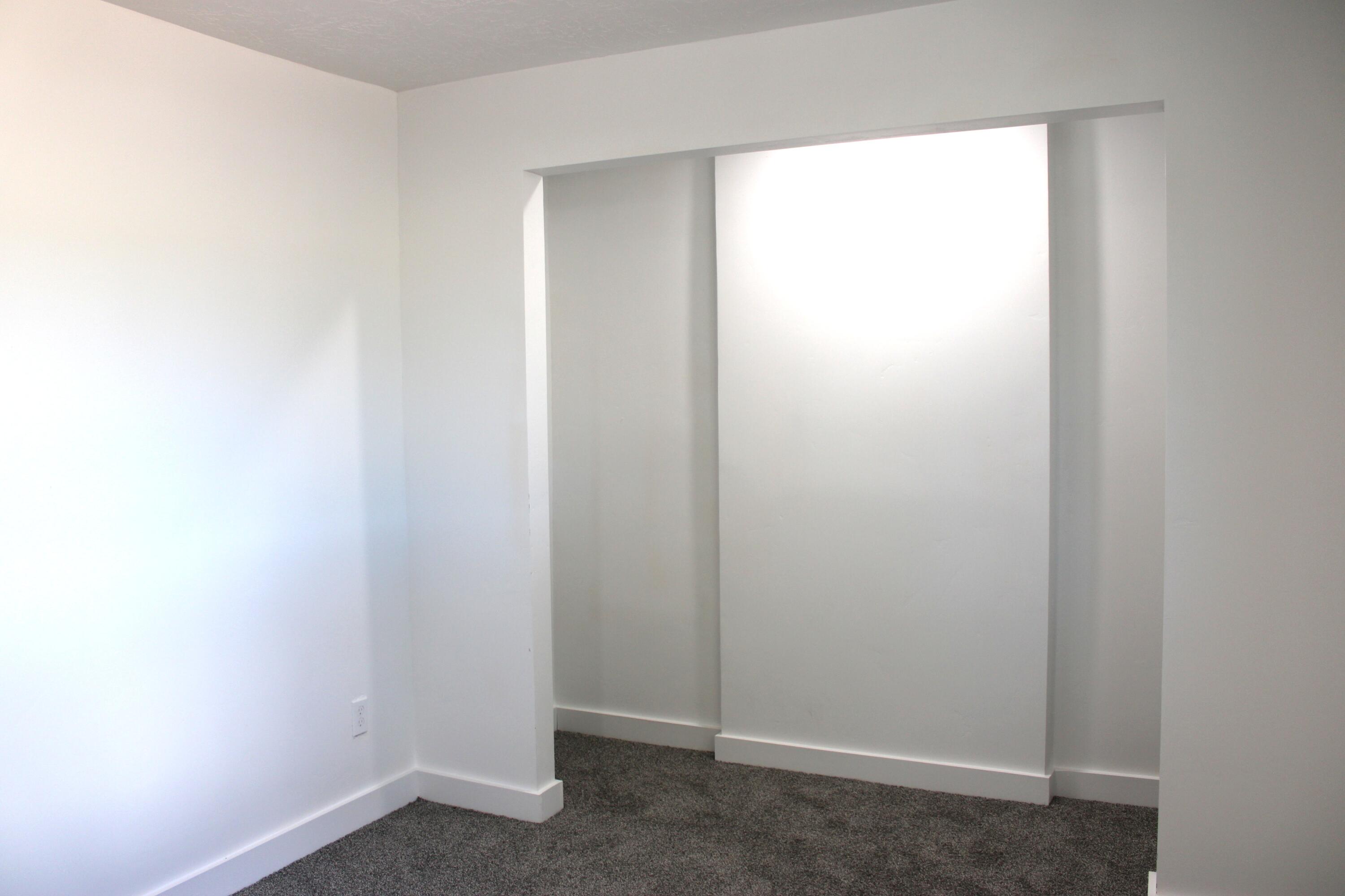 76 West Center Street Hatch, UT 84735 - Photo 16 of 25 Primary Closet