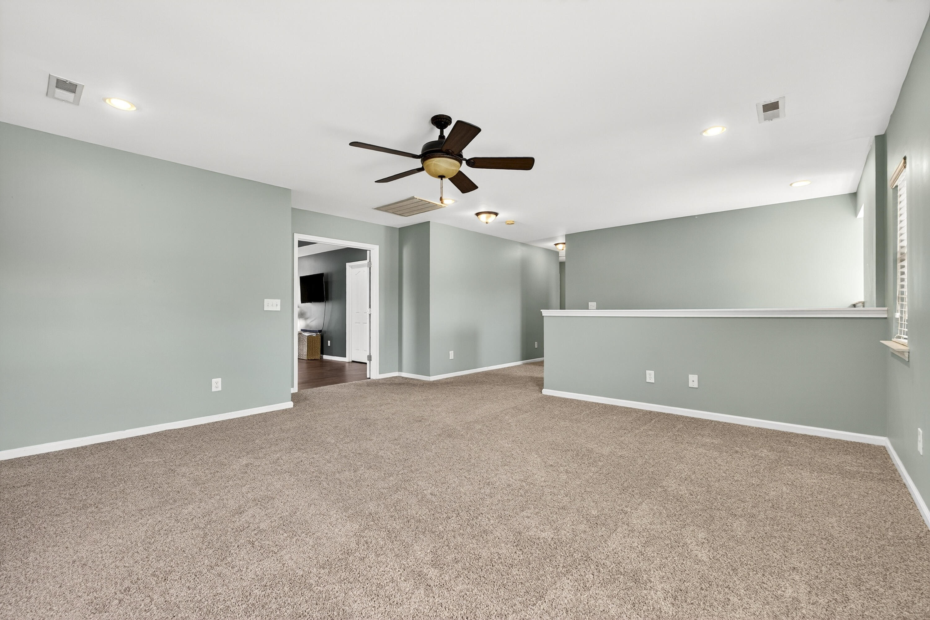 1203 Saffron Lane Hanahan, SC 29410 - Photo 26 of 57 33-DSC01065