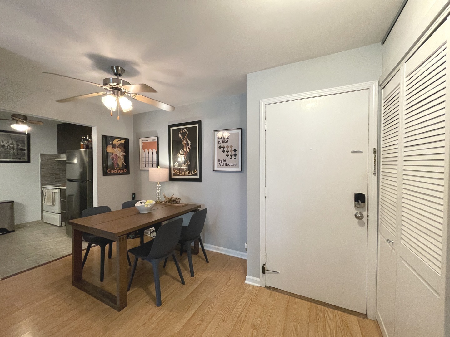 832 East Old Willow Road, Unit 106 Prospect Heights, IL 60070 - Photo 12 of 18