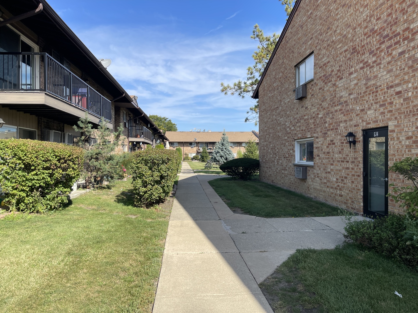 832 East Old Willow Road, Unit 106 Prospect Heights, IL 60070 - Photo 17 of 18