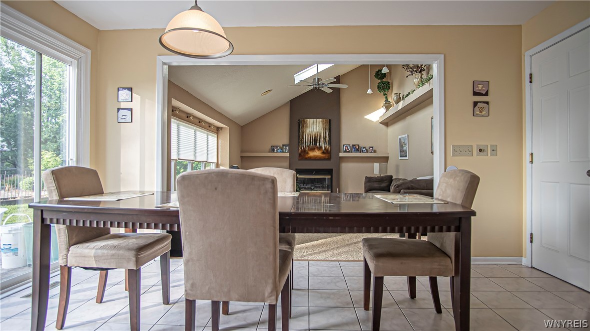 15 Oakwood Common Lancaster, NY 14086 - Photo 14 of 36