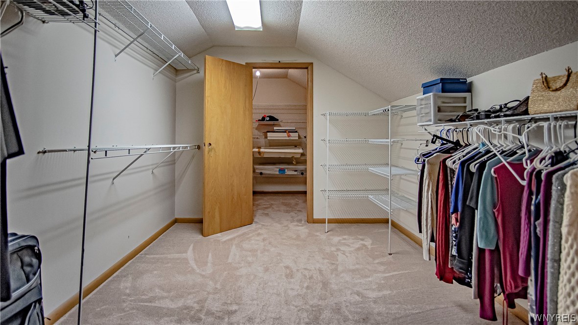 15 Oakwood Common Lancaster, NY 14086 - Photo 22 of 36