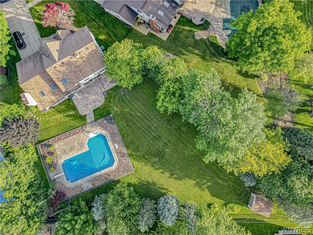 15 Oakwood Common Lancaster, NY 14086 - Photo 33 of 36