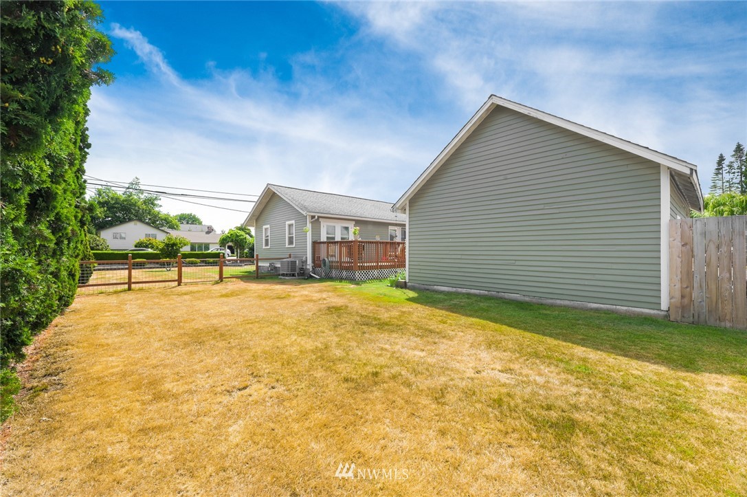 8589 Bender Road Lynden, WA 98264 - Photo 24 of 24 Gallery Image 24