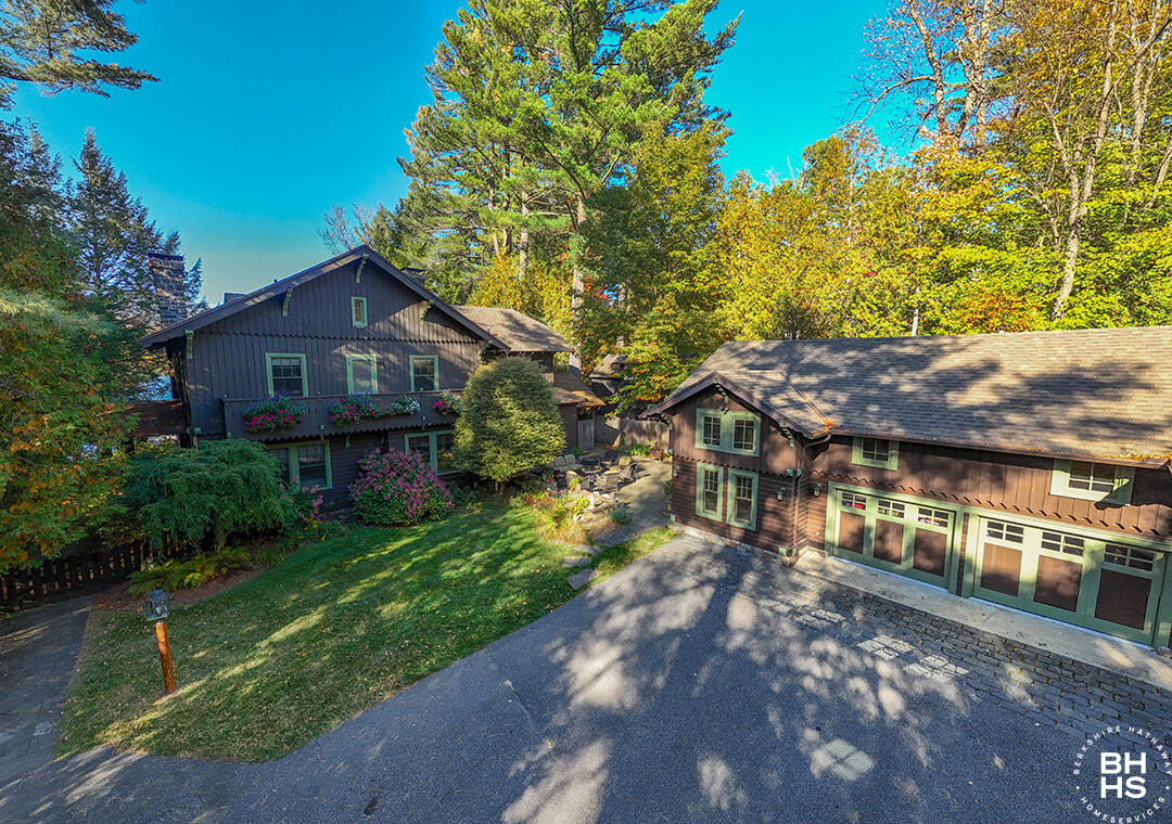 127 Victor Herbert Road Lake Placid, NY 12946 - Photo 4 of 109