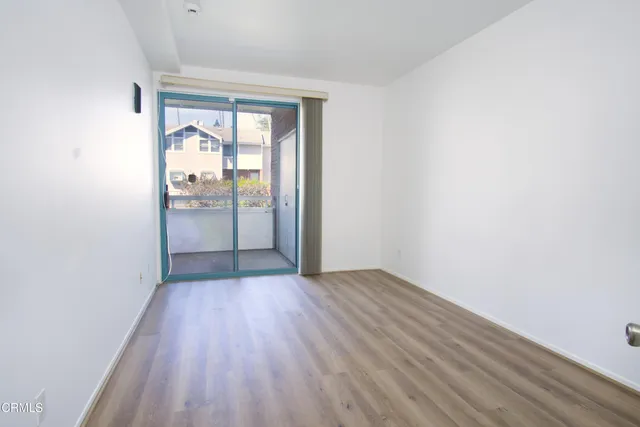 $2,100 | 865 South B Street, Unit F1, Oxnard, CA 93030