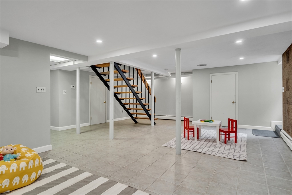 28 Laudholm Road Newton, MA 02458 - Photo 27 of 34 Gallery Image 27