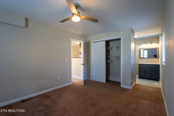 $250,000 | 205 North 12th Street, La Follette, TN 37766