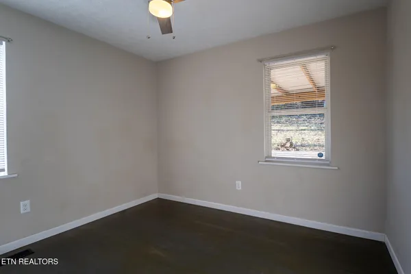 $250,000 | 205 North 12th Street, La Follette, TN 37766